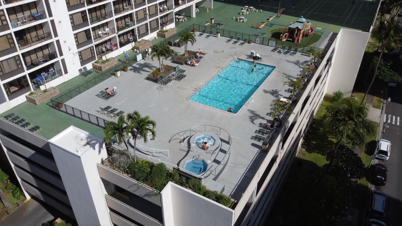 Cozy Waikiki Getaway, Stroll To Beach With Free Parking Honolulu Esterno foto