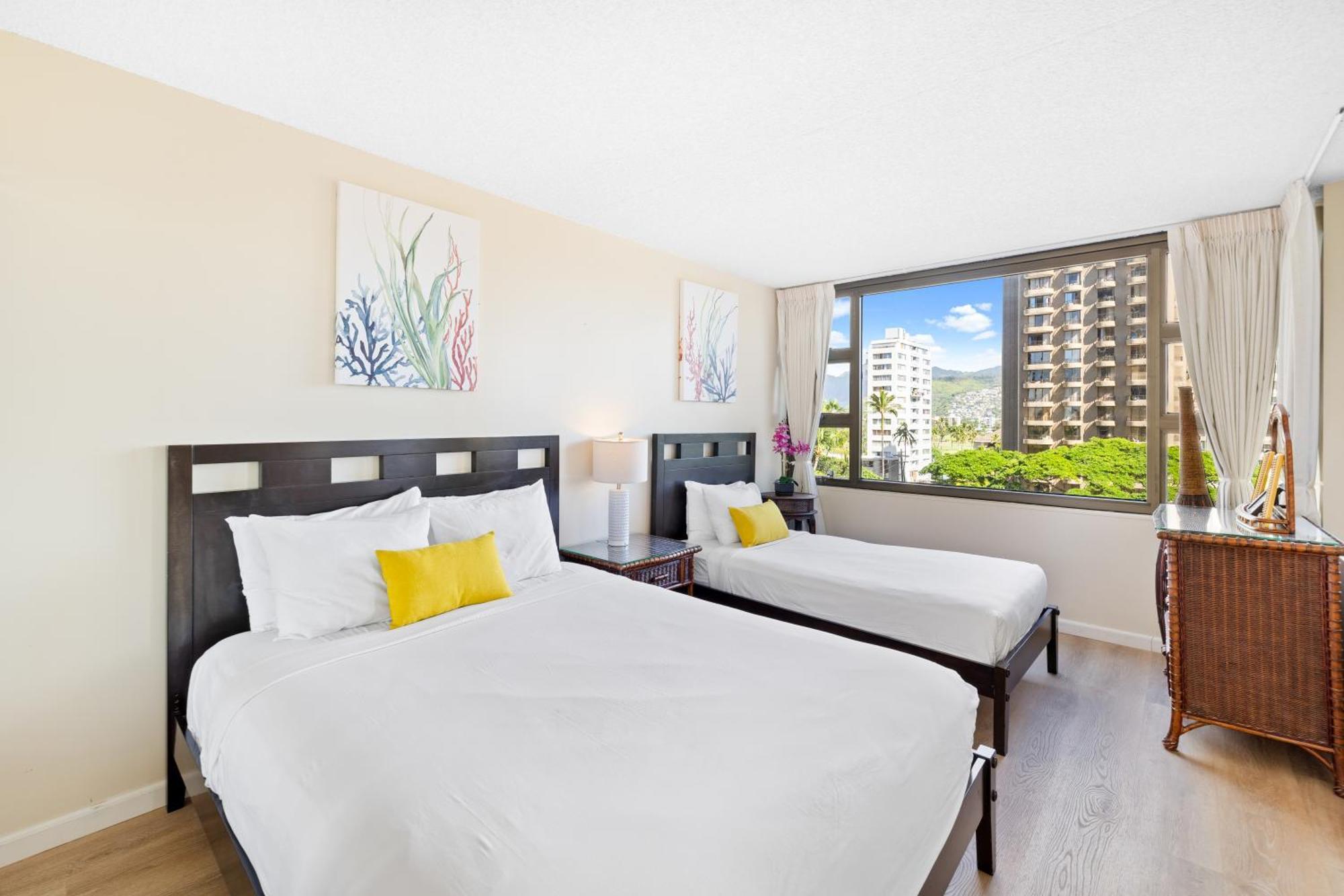 Cozy Waikiki Getaway, Stroll To Beach With Free Parking Honolulu Esterno foto