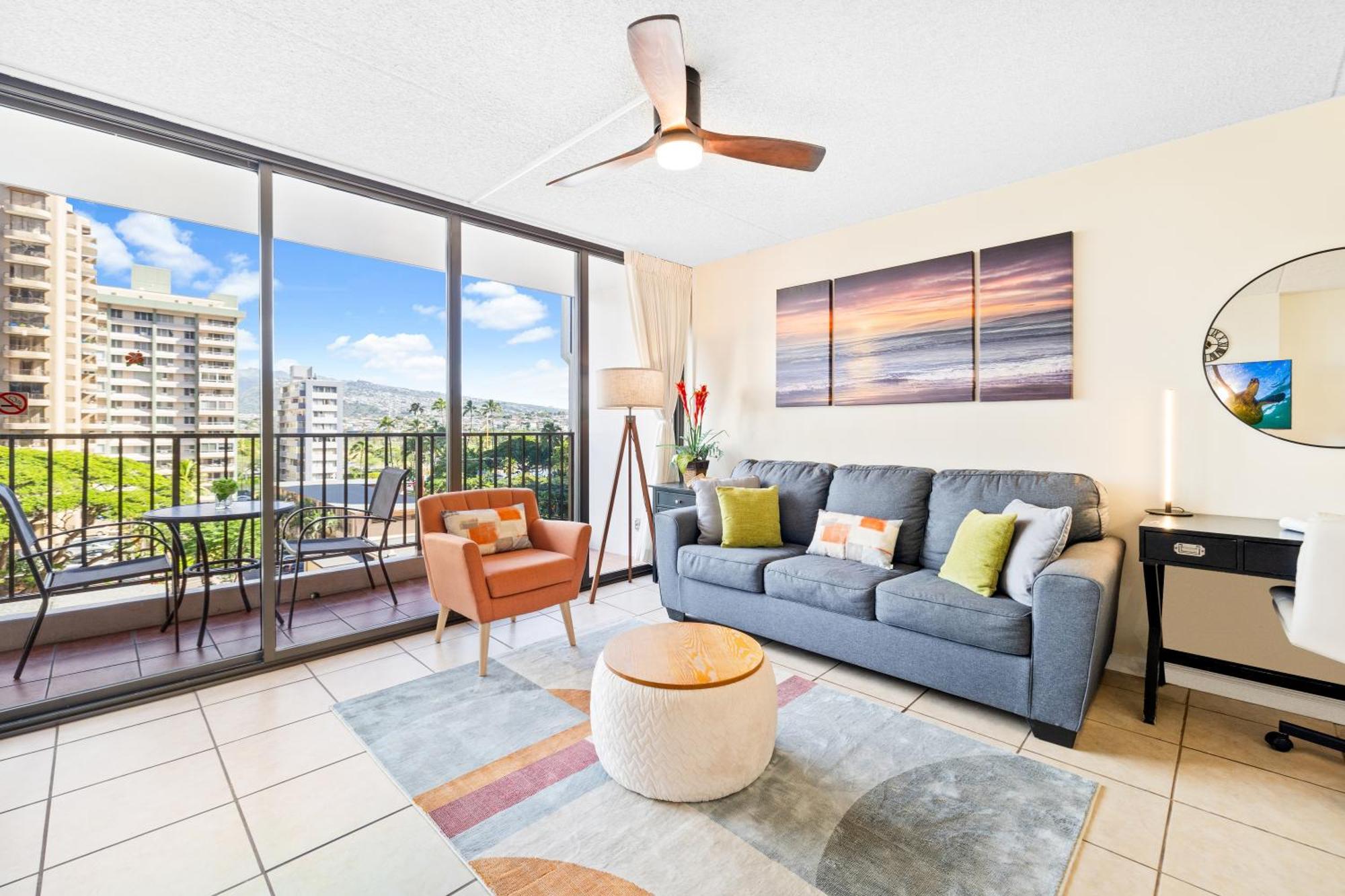 Cozy Waikiki Getaway, Stroll To Beach With Free Parking Honolulu Esterno foto
