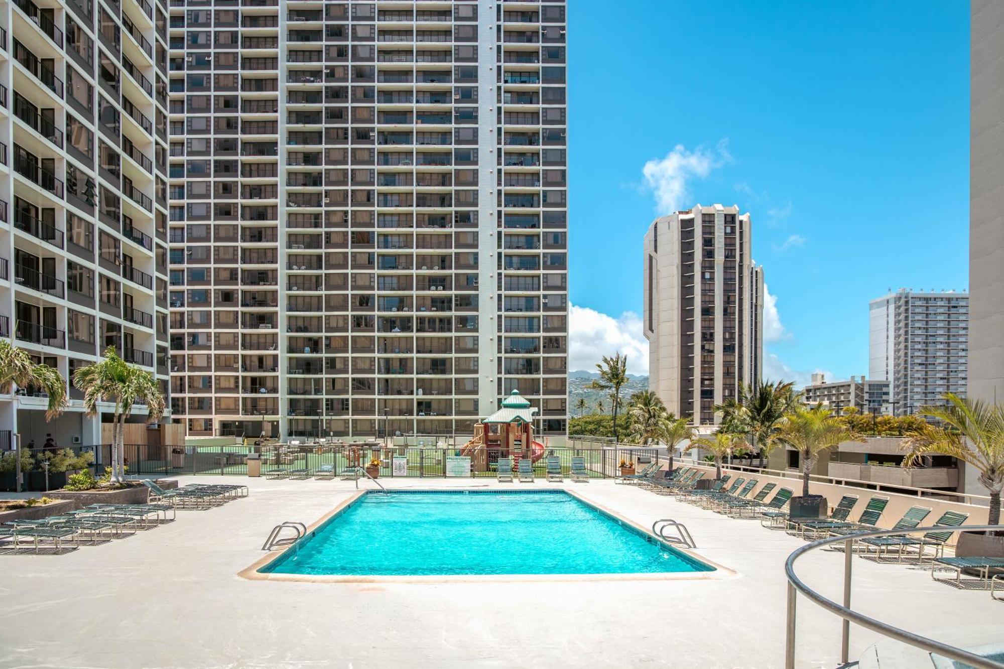 Cozy Waikiki Getaway, Stroll To Beach With Free Parking Honolulu Esterno foto